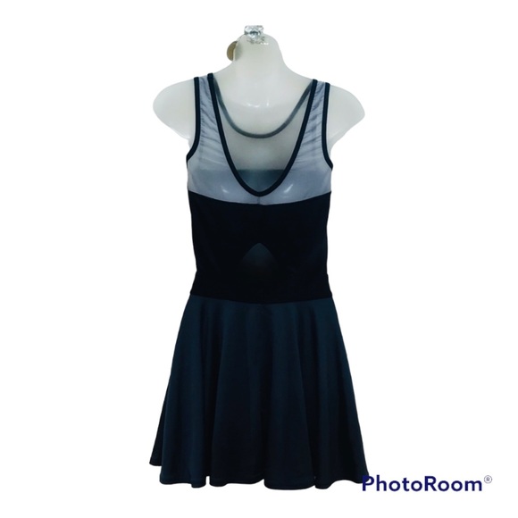 Reebok Athletic Tennis Dress Blue Mesh Keyhole SZ M - Picture 3 of 7